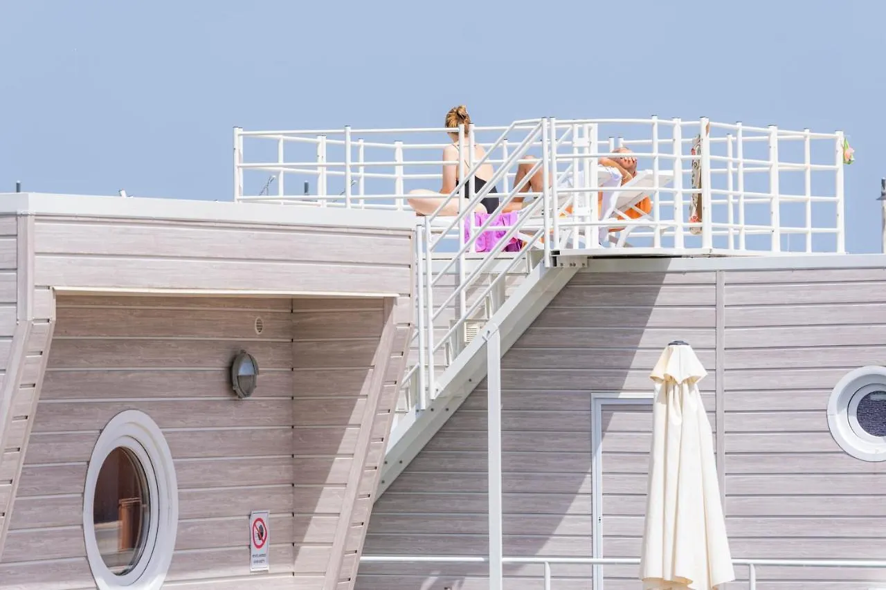 House Boat Rimini Resort